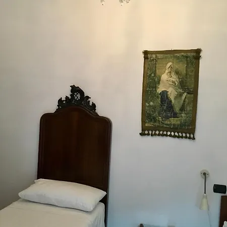 Il Nido Della Rondine * Leivi